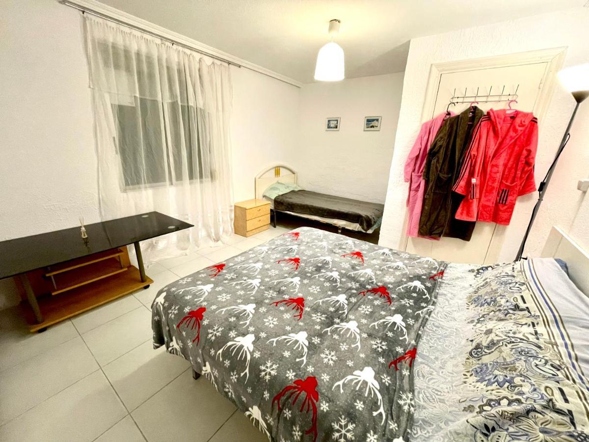 Las Habitaciones De Svetlana Alicante Exterior photo